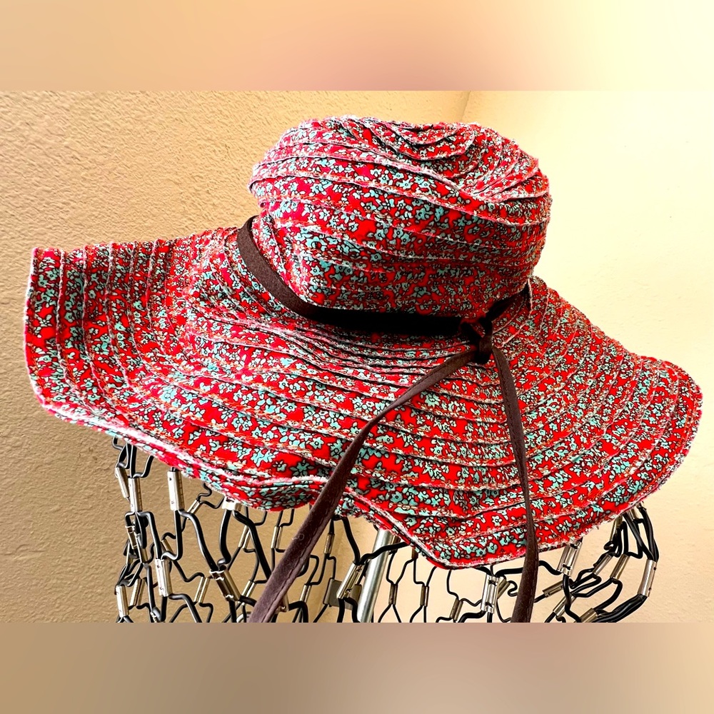 Duluth Trading Co Floppy Hat